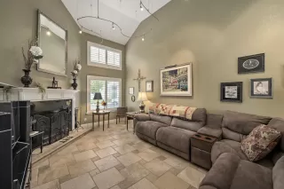 Photo #3: ML81962907 Listing 