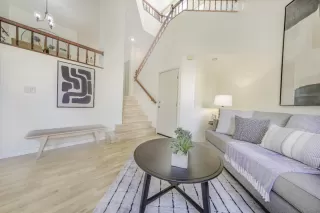 Photo #4: ML81962932 Listing