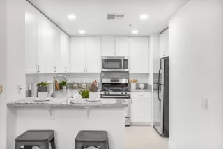 Photo #4: ML81963000 Listing 