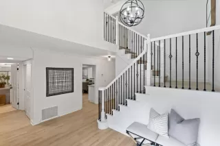 Photo #4: ML81963011 Listing 