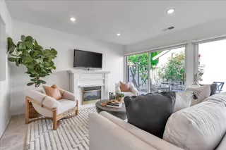 Photo #5: ML81963580 Listing