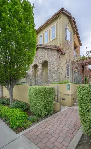 Photo #2: ML81964153 Listing