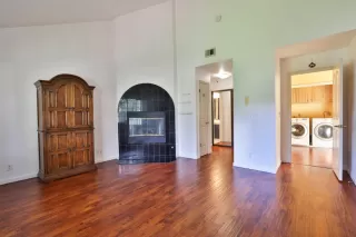 Photo #3: ML81964526 Listing 