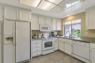 Photo #4: ML81964952 Listing