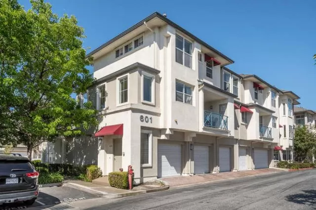 MLS: ML81965343 Condo For Sale