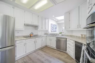 Photo #5: ML81965360 Listing