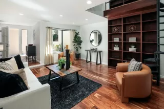 Photo #5: ML81965638 Listing