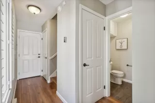 Photo #5: ML81965687 Listing