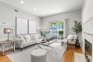 Photo #2: ML81965732 Listing 