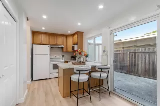 Photo #4: ML81967080 Listing