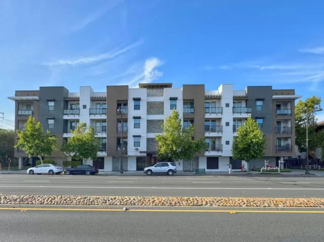 MLS: ML81967172 Condo For Sale