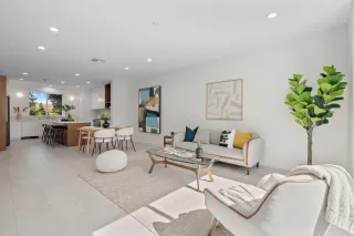 Photo #4: ML81967512 Listing