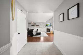 Photo #5: ML81967578 Listing