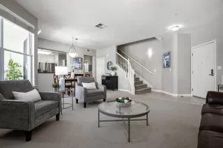 Photo #4: ML81967606 Listing