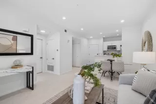 Photo #5: ML81968082 Listing