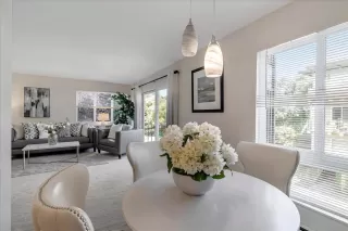 Photo #2: ML81968240 Listing 