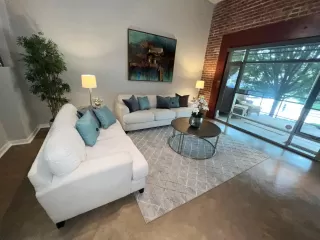 Photo #6: ML81968372 Listing