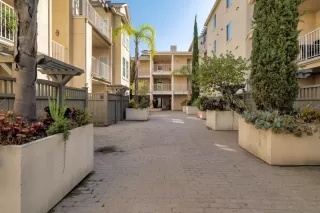 Photo #2: ML81968511 Listing