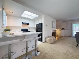 Photo #6: ML81968682 Listing