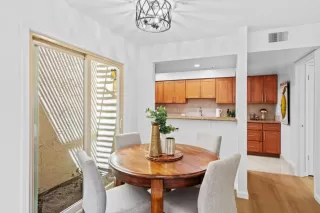 Photo #5: ML81969702 Listing