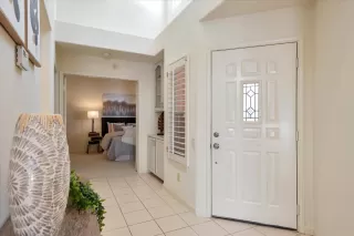 Photo #5: ML81969984 Listing 