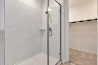 Photo #5: ML81970435 Listing