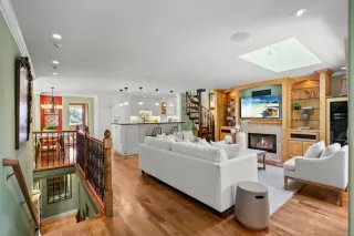 Photo #3: ML81970618 Listing