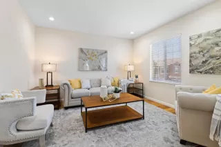 Photo #4: ML81971359 Listing