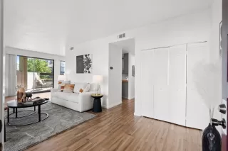 Photo #4: ML81971606 Listing 