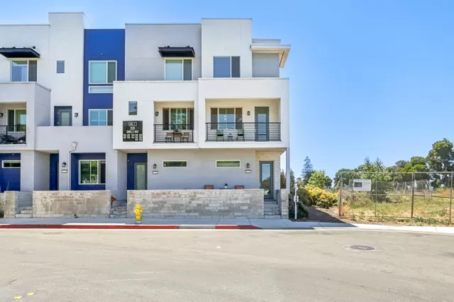 MLS: ML81971777 Condo For Sale