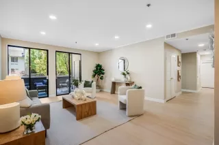 Photo #2: ML81972245 Listing