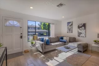 Photo #4: ML81972545 Listing