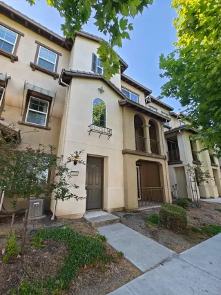 Photo #1: ML81972558 Listing 