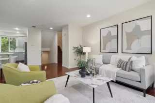 Photo #5: ML81972597 Listing