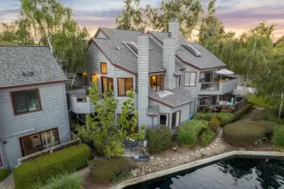 Photo #2: ML81972630 Listing 