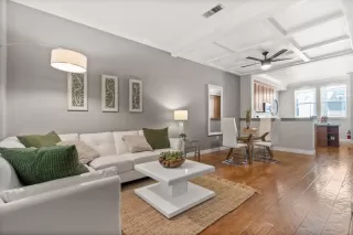 Photo #3: ML81972639 Listing 