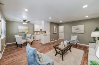 Photo #4: ML81972688 Listing