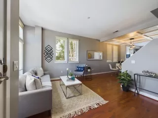 Photo #5: ML81972889 Listing