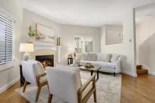 Photo #4: ML81972913 Listing