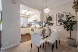 Photo #5: ML81973083 Listing