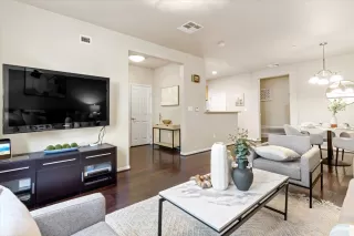 Photo #2: ML81973326 Listing 