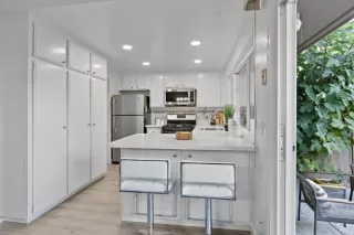 Photo #3: ML81973443 Listing 