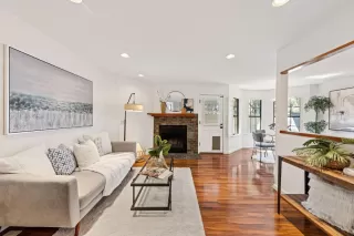 Photo #2: ML81973502 Listing