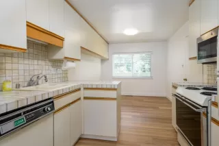 Photo #5: ML81973634 Listing 