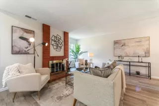 Photo #4: ML81974763 Listing