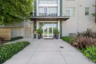 Photo #1: ML81975204 Listing