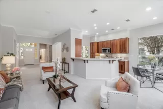 Photo #2: ML81975408 Listing