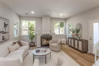 Photo #5: ML81975647 Listing