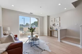 Photo #4: ML81975767 Listing