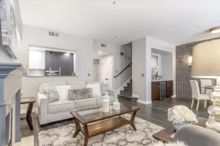 Photo #5: ML81976106 Listing